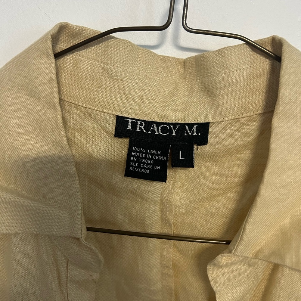 Linen Sleeveless Top - Picture 2 of 4